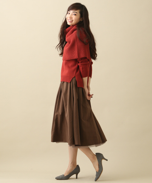 MYSELF ABAHOUSE（マイセルフアバハウス）の「スヌード付きVネックニット（ニット/セーター・レディース・ベージュ/テラコッタ/ネイビー・FREE）」の9枚目の写真