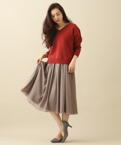 MYSELF ABAHOUSE（マイセルフアバハウス）の「スヌード付きVネックニット（ニット/セーター・レディース・ベージュ/テラコッタ/ネイビー・FREE）」の10枚目の写真