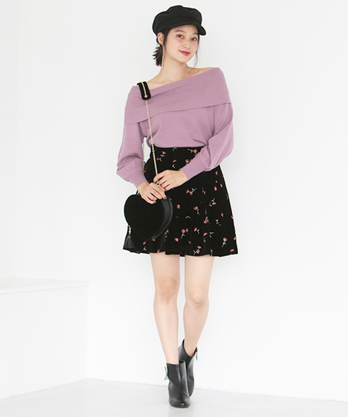 one after another NICE CLAUP（ワンアフターアナザーナイスクラップ）の「オフショルニット（ニット/セーター・レディース・ピンク/レッド/アイボリー/ブラック/サックスブルー・FREE）」の7枚目の写真