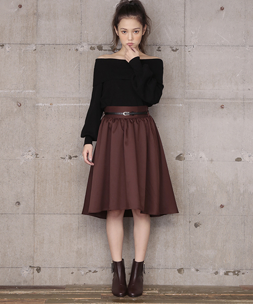 one after another NICE CLAUP（ワンアフターアナザーナイスクラップ）の「オフショルニット（ニット/セーター・レディース・ピンク/レッド/アイボリー/ブラック/サックスブルー・FREE）」の9枚目の写真