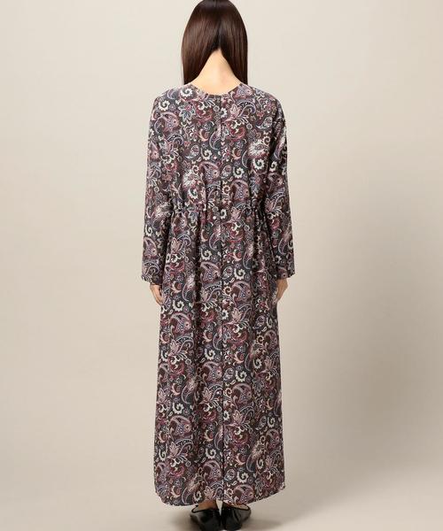 BEAUTY&YOUTH UNITED ARROWS(ビューティーアンドユースユナイテッドアローズ)の「BY ペイズリー&フラワー マキシ丈ワンピース -2WAY- ◆(ワンピース・レディース・ブラック/オリーブ・FREE)」の5枚目の写真