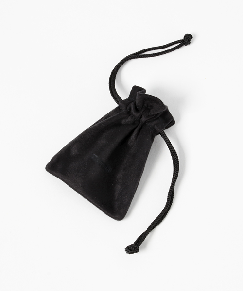 STUDIOUS(ステュディオス)の「トライアングルバングル(ブレスレット・メンズ・シルバー・FREE)」の4枚目の写真