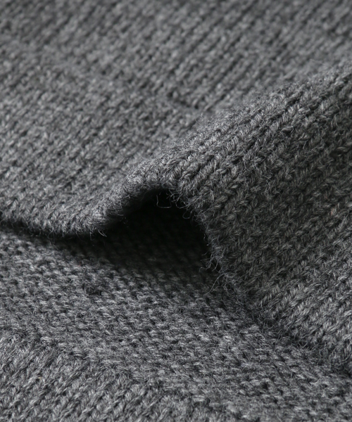 URBAN RESEARCH(アーバンリサーチ)の「【WEB限定】スターモチーフニット(ニット/セーター・レディース・グレー/ベージュ・FREE)」の19枚目の写真