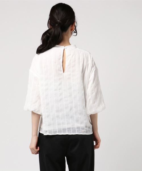 FREE'S MART（フリーズマート）の「刺繍ストライプバルーンスリーブブラウス（シャツ/ブラウス・レディース・ホワイト/グレー/イエロー・FREE）」の4枚目の写真