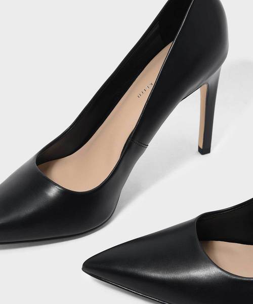 CHARLES & KEITH(チャールズ & キース)の「クラシックポインテッドパンプス / CLASSIC POINTED PUMPS(パンプス・レディース・ブラック/ダークグリーン/グレー/バーガンディー・22cm/22.5cm/23cm/23.5cm/24.5cm/25cm/25.5cm/26.5cm)」の8枚目の写真