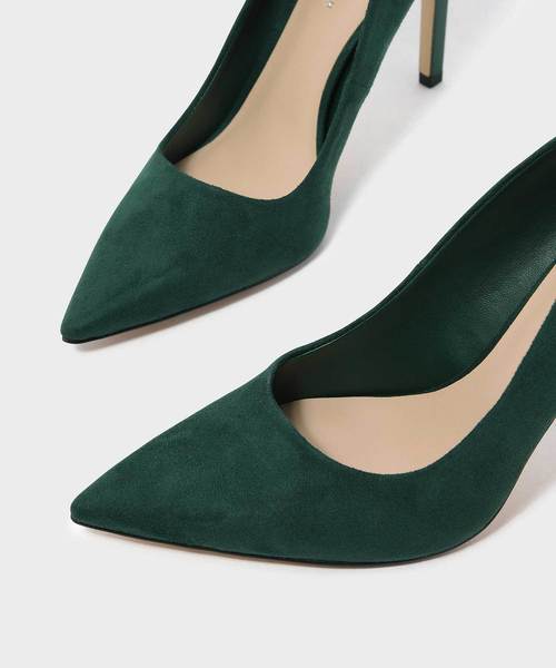 CHARLES & KEITH(チャールズ & キース)の「クラシックポインテッドパンプス / CLASSIC POINTED PUMPS(パンプス・レディース・ブラック/ダークグリーン/グレー/バーガンディー・22cm/22.5cm/23cm/23.5cm/24.5cm/25cm/25.5cm/26.5cm)」の19枚目の写真