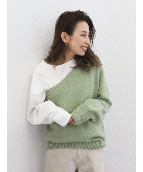 Ungrid(アングリッド)の「ワンショルダーニット(ニット/セーター・レディース・ベージュ/オフホワイト/グリーン・FREE)」の4枚目の写真