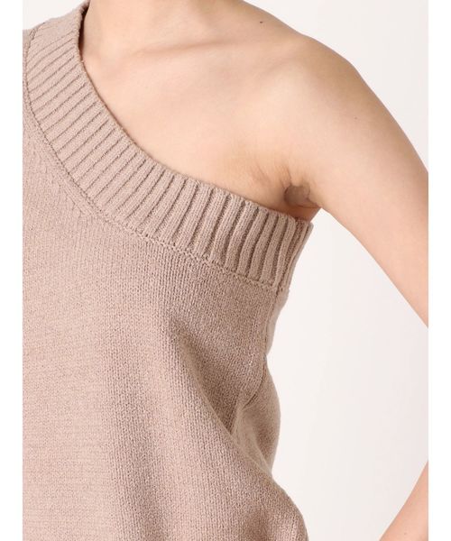 Ungrid(アングリッド)の「ワンショルダーニット(ニット/セーター・レディース・ベージュ/オフホワイト/グリーン・FREE)」の14枚目の写真