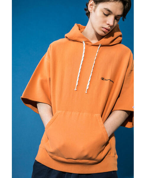 Champion(チャンピオン)の「<Champion × monkey time> REVERSE WEAVE HOODY 6SL/パーカー(パーカー・メンズ・ブラック/ベージュ/オレンジ・X-LARGE/SMALL/LARGE/MEDIUM)」の1枚目の写真