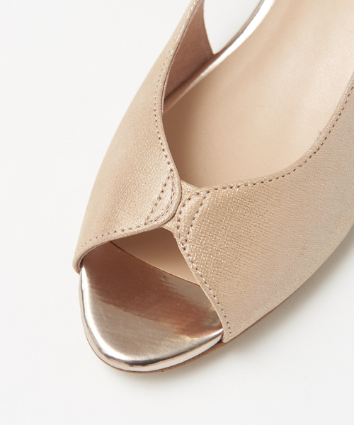 PICHE ABAHOUSE（ピシェ アバハウス）の「スタッフ一押し★バタフライカットオープントゥパンプス（パンプス・レディース・ライトグレー/ブラック/イエロー/その他/シャンパン/ネイビー・40/38/39/35/36/37/34）」の19枚目の写真