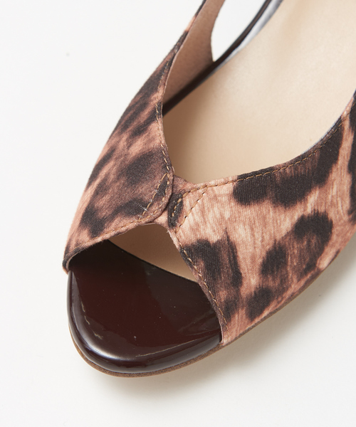 PICHE ABAHOUSE（ピシェ アバハウス）の「スタッフ一押し★バタフライカットオープントゥパンプス（パンプス・レディース・ライトグレー/ブラック/イエロー/その他/シャンパン/ネイビー・40/38/39/35/36/37/34）」の18枚目の写真