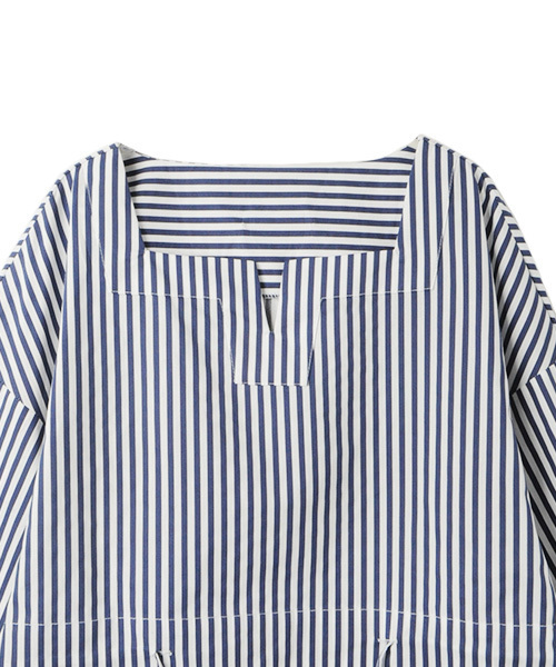 Luz Llena（ラズレナ）の「ストライプキーネックブラウス（シャツ/ブラウス・レディース・ネイビー/オレンジ・MEDIUM）」の17枚目の写真