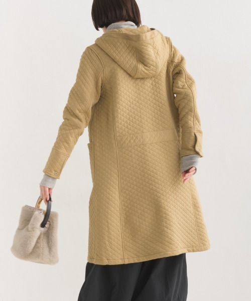 OMNES（オムネス）の「コットンキルティングコート（その他アウター・レディース・ブラック/ベージュ/カーキ/キャメル/グレイッシュベージュ・MEDIUM/LARGE）」の19枚目の写真