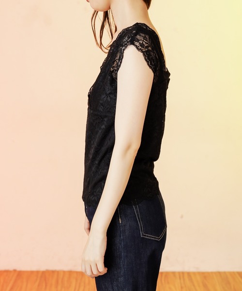 natural couture（ナチュラルクチュール）の「【WEB限定】前後2WAY総レースインナー（タンクトップ・レディース・オフホワイト/ブラック/モカ/ミント/ピンクベージュ/グレイッシュベージュ・FREE）」の11枚目の写真