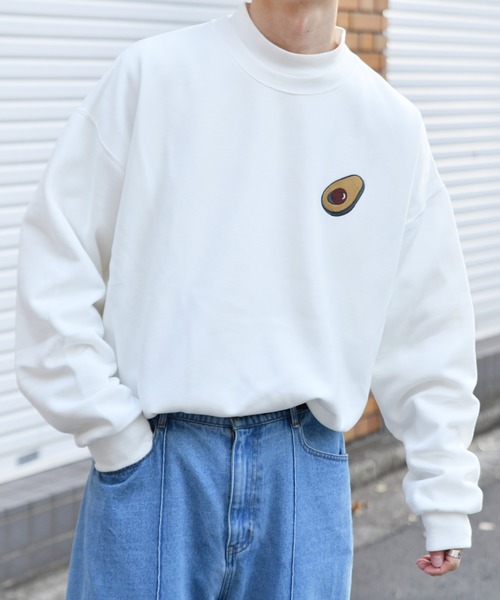 kutir(クティール)の「裏起毛アボカドプリントスウェット(Tシャツ/カットソー・メンズ・ライトブラウン/ブラック/ホワイト・LARGE/MEDIUM)」の4枚目の写真