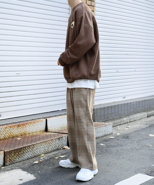 kutir(クティール)の「裏起毛アボカドプリントスウェット(Tシャツ/カットソー・メンズ・ライトブラウン/ブラック/ホワイト・LARGE/MEDIUM)」の13枚目の写真