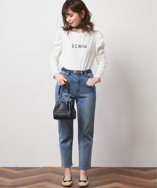 natural couture（ナチュラルクチュール）の「ビットベルト付きストレッチデニム（デニムパンツ・レディース・インディゴブルー/ブルー・S/M）」の2枚目の写真