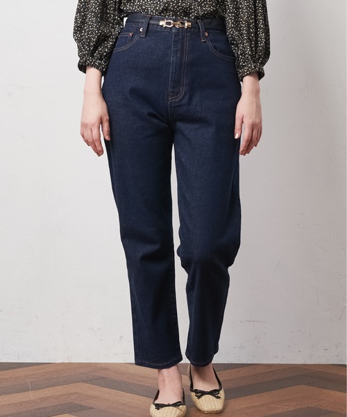 natural couture（ナチュラルクチュール）の「ビットベルト付きストレッチデニム（デニムパンツ・レディース・インディゴブルー/ブルー・S/M）」の15枚目の写真
