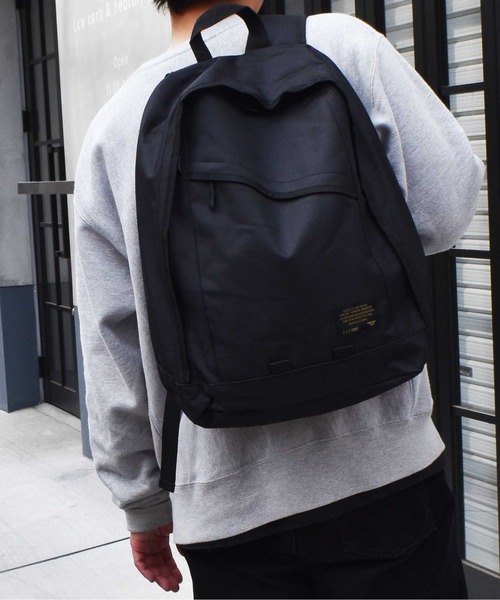 SETUP7(セットアップセブン)の「【FORECAST】デイパックスタンダード 22L(バックパック/リュック・メンズ・ブラック/ネイビー/カモフラージュ/マスタード・FREE)」の13枚目の写真
