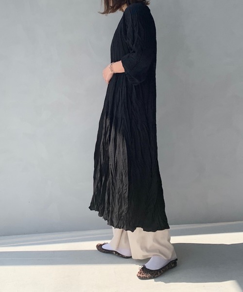 LE MORE（リモア）の「リンクルロングワンピース（ワンピース・レディース・ホワイト/ブラック・FREE）」の12枚目の写真