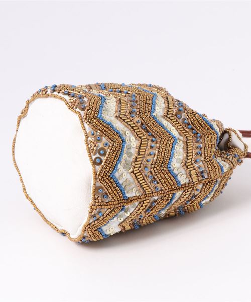 DouDou（ドゥドゥ）の「ビーズ巾着バッグ（ショルダーバッグ・レディース・その他・FREE）」の3枚目の写真