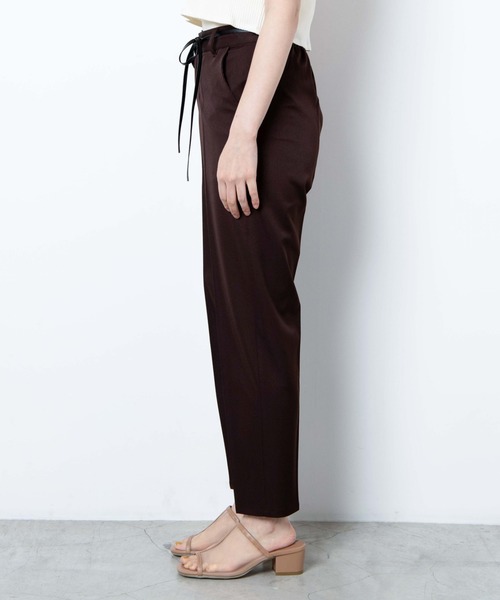 WEGO（ウィゴー）の「WEGO/【2点セット】ベルト付きスラウチパンツ（スラックス・レディース・ダークブラウン/サックスブルー・FREE）」の11枚目の写真