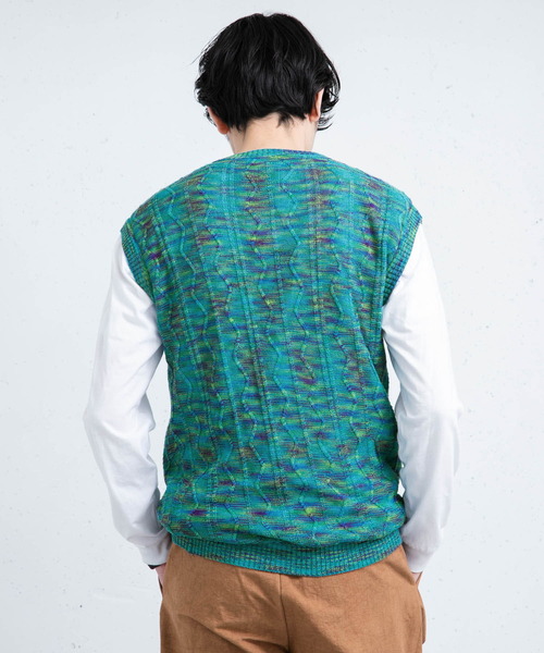 mando（マンド）の「mando　KNIT VEST∴（ベスト・メンズ・ブルー・1/2）」の7枚目の写真