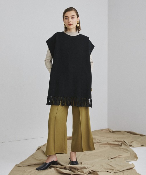 UNITED TOKYO（ユナイテッドトウキョウ）の「2wayケープニットベスト（ベスト・レディース・ブラック/ホワイト・0）」の9枚目の写真