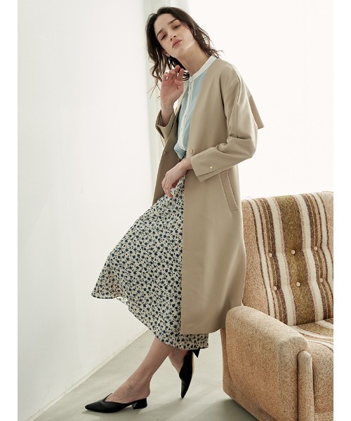 TONAL（トーナル）の「ベルト付ノーカラーV コート（ノーカラーコート