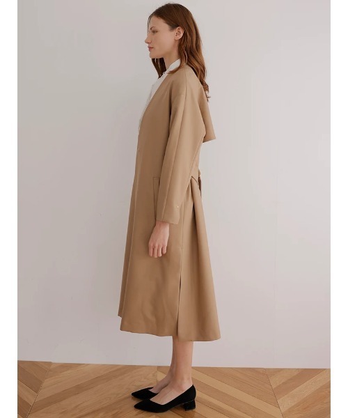 TONAL（トーナル）の「ベルト付ノーカラーV コート（ノーカラーコート
