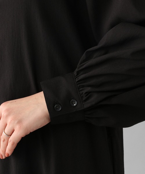 A part by（アパートバイ）の「Vボタンキリカエフレアワンピース  931695（ワンピース・レディース・ブラック/ライトベージュ/ブラウン系その他2/ブルー系その他4・FREE）」の8枚目の写真