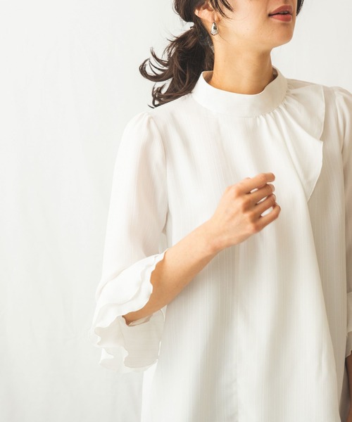 NARACAMICIE(ナラカミーチェ)の「アシンメトリーフリルブラウス(シャツ/ブラウス・レディース・ホワイト/ブラック・SMALL/MEDIUM/LARGE)」の11枚目の写真