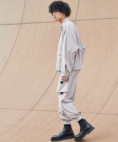 act'm（アクトム）の「ミリタリー ボリューム バルーンシルエット カーゴパンツ（カーゴパンツ・メンズ・ブラック/グレイッシュベージュ・S/M/L）」の5枚目の写真