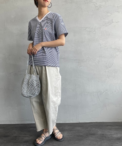 DANTON（ダントン）の「[DANTON/ダントン] Vネック ボーダーポケットTシャツ（Tシャツ/カットソー・レディース・ホワイト×ネイビー・34/36）」の8枚目の写真