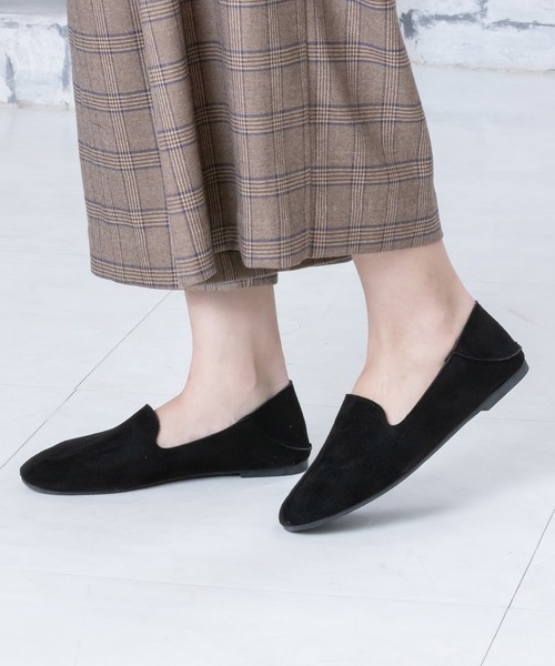 Anuenue(アヌエヌエ)の「2WAY バブーシュスエードスリッポン(スリッポン・レディース・ブラック/ベージュ/ピンク・22.5cm/23.5cm/24.5cm/23.0cm/24.0cm/25.0cm)」の6枚目の写真