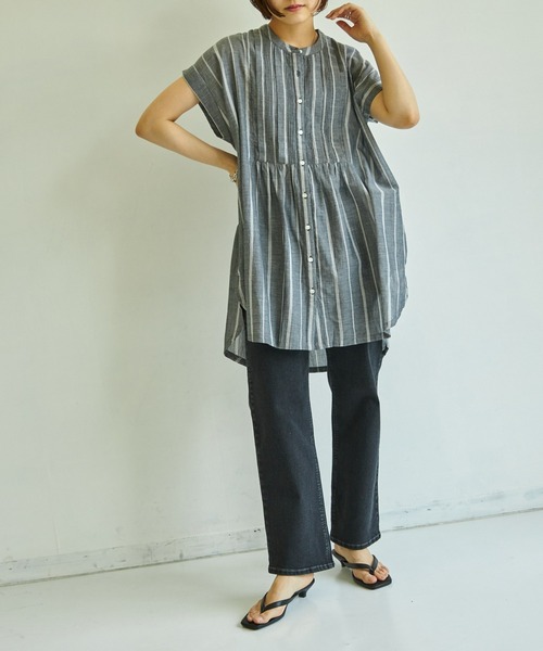 Auntie Rosa Holiday(アンティローザホリデー)の「ピンタックフレンチスリーブチュニック(チュニック・レディース・ホワイト×グレー/ホワイト×ブルー・FREE)」の11枚目の写真