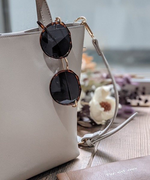 Per sist ence(パーシエンス)の「Per sist ence/パーシエンス メタルボストンサングラス (ケース・眼鏡クリーナー付)(サングラス・レディース・A/B/C/D/E/F・FREE)」の8枚目の写真