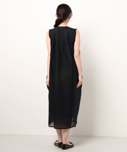 prose verse（プロズヴェール）の「インド綿スタンドカラーノースリワンピース（ワンピース・レディース・ブラック/ベージュ/レッド・ﾌﾘ-）」の5枚目の写真