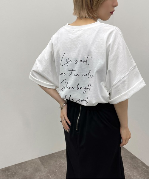 apres jour mignon(アプレジュールミニョン)の「アソートBIGスリットT2【ZOZOTOWN限定アイテム】(Tシャツ/カットソー・レディース・オフホワイト/ナチュラル/ブラック系その他2/その他/ダークブルー/ブラック/ブラック系その他/ホワイト系その他3/ホワイト系その他/ホワイト系その他2・フリー/X-LARGE)」の2枚目の写真