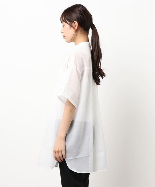 GeeRA(ジーラ)の「スタンドカラーシアーブラウス(シャツ/ブラウス・レディース・オフホワイト/ブラック/ライトベージュ・MEDIUM)」の12枚目の写真