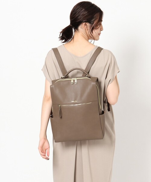 THE SHOP TK （ザ ショップ ティーケー ）の「◆【Legato Largo/レガートラルゴ】PC収納リュック（バックパック/リュック・レディース・ブラウン系/ブラック・99）」の3枚目の写真