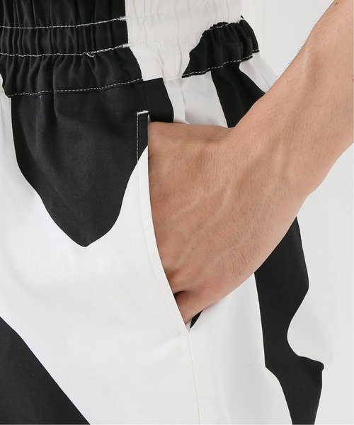 EVERLAST(スポーツ・ライフスタイル)（エバーラスト）の「【EVERLAST × Vulture / エバーラスト別注】 COW PATTERN TRUNKS（その他パンツ・メンズ・ホワイト・SMALL/MEDIUM/LARGE）」の13枚目の写真