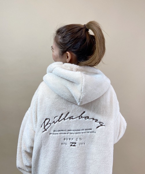 BILLABONG(ビラボン)の「BILLABONG/ビラボン ビッグシルエット バックプリント フェイクファージャケット BB014-022(その他アウター・レディース・ホワイト/ブラック/ブラウン・M/L)」の13枚目の写真