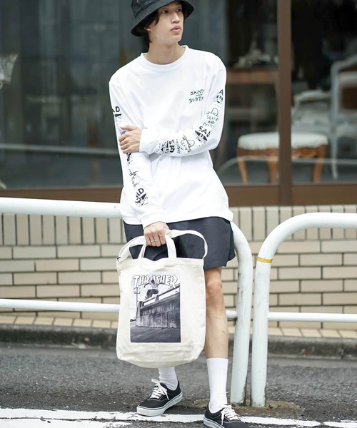 THRASHER(スラッシャー)の「PHOTO TOTE SHOULDER M BAG/スラッシャーコットントートバッグ(トートバッグ・メンズ・ホワイト×ブルー/ホワイト×ブラック・FREE)」の8枚目の写真