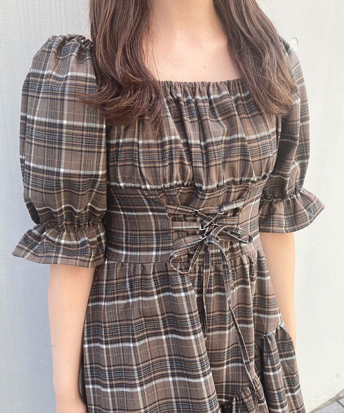 titty＆Co. PETIT（ティティアンドコープティ）の「【titty&Co.PETIT】イレヘムスピンドル5分袖ワンピース（ワンピース・レディース・グレー/グリーン/ブラウン/マルチ/レッド/ベージュ/ブラック・SMALL/MEDIUM）」の19枚目の写真