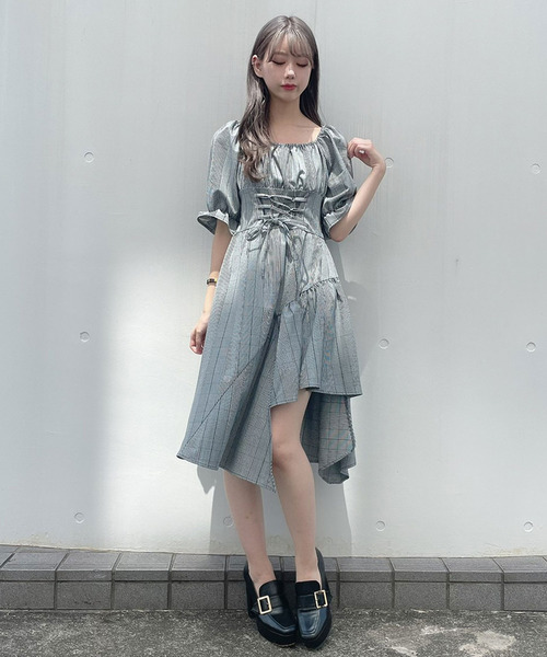 titty＆Co. PETIT（ティティアンドコープティ）の「【titty&Co.PETIT】イレヘムスピンドル5分袖ワンピース（ワンピース・レディース・グレー/グリーン/ブラウン/マルチ/レッド/ベージュ/ブラック・SMALL/MEDIUM）」の13枚目の写真