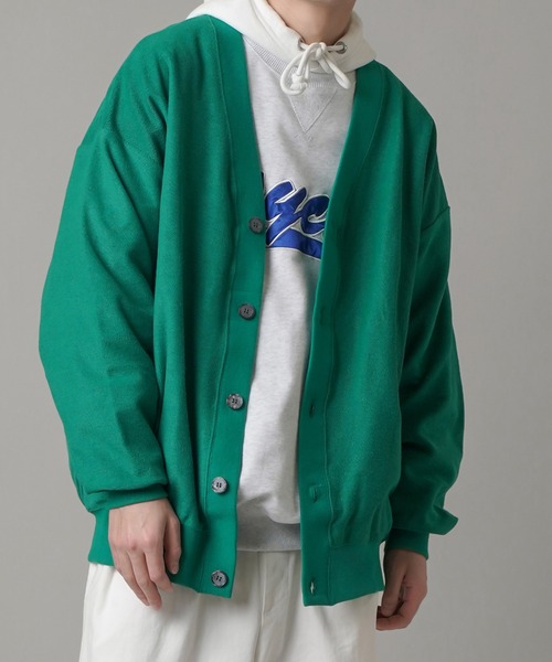 SPINNS（スピンズ）の「【ゆったりシルエット】インサイドアウト カーディガン（カーディガン/ボレロ・メンズ・ダークブルー/アッシュグレー/スミクロ/ブラック/マスタード/サックスブルー/ライトグリーン・ONESIZE）」の4枚目の写真