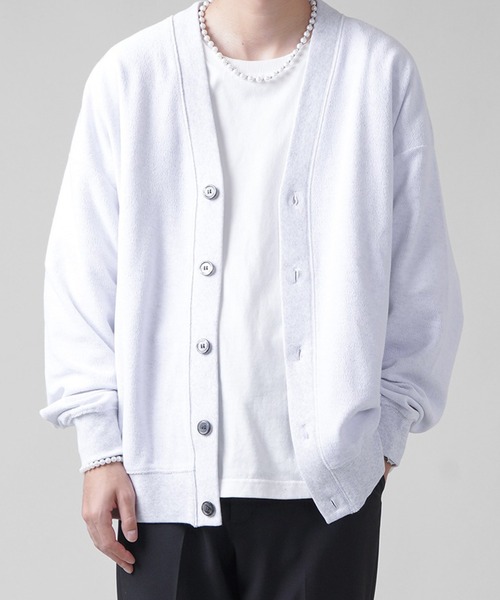 SPINNS（スピンズ）の「【ゆったりシルエット】インサイドアウト カーディガン（カーディガン/ボレロ・メンズ・ダークブルー/アッシュグレー/スミクロ/ブラック/マスタード/サックスブルー/ライトグリーン・ONESIZE）」の3枚目の写真