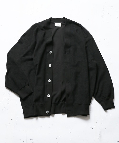 SPINNS（スピンズ）の「【ゆったりシルエット】インサイドアウト カーディガン（カーディガン/ボレロ・メンズ・ダークブルー/アッシュグレー/スミクロ/ブラック/マスタード/サックスブルー/ライトグリーン・ONESIZE）」の12枚目の写真