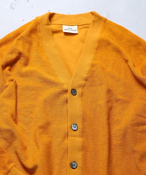 SPINNS（スピンズ）の「【ゆったりシルエット】インサイドアウト カーディガン（カーディガン/ボレロ・メンズ・ダークブルー/アッシュグレー/スミクロ/ブラック/マスタード/サックスブルー/ライトグリーン・ONESIZE）」の16枚目の写真